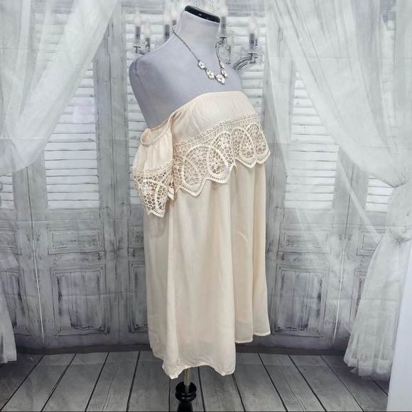 She + Sky Small Ivory Cream Boho Lace Off the Shoulder Dress Mini Pullover NEW - Picture 5 of 10